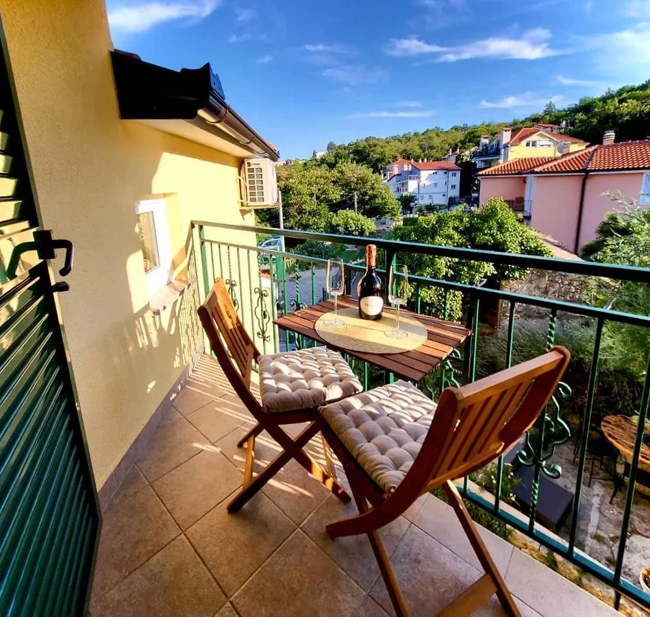 אופטיה Apartment Paola קרואטיה