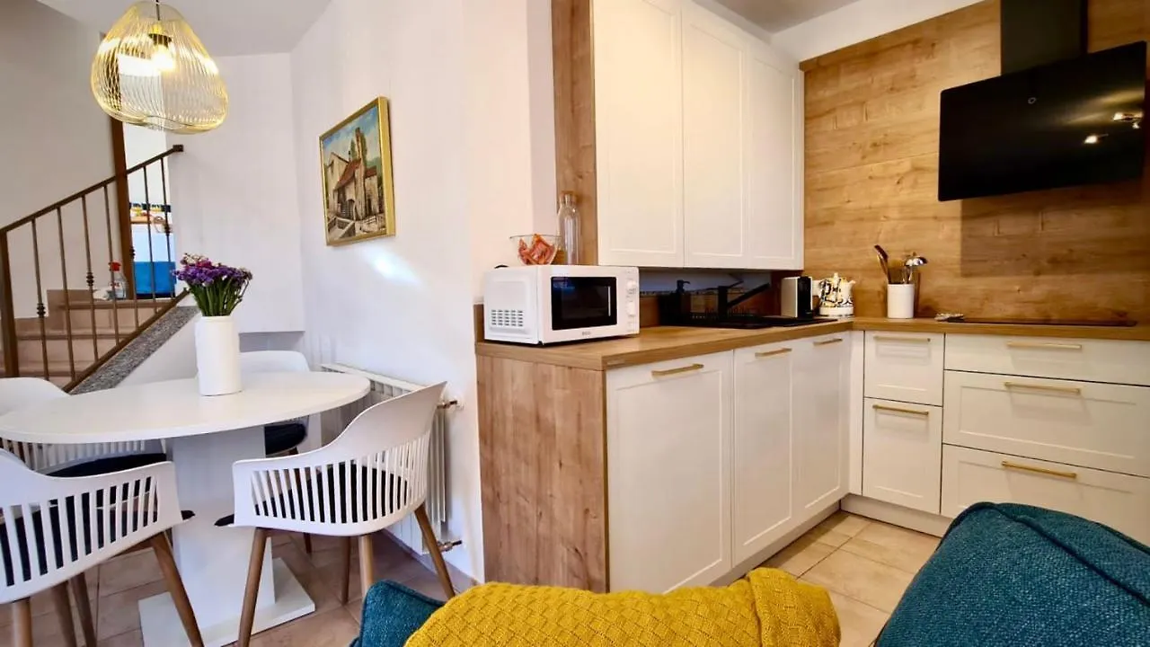אופטיה Apartment Paola